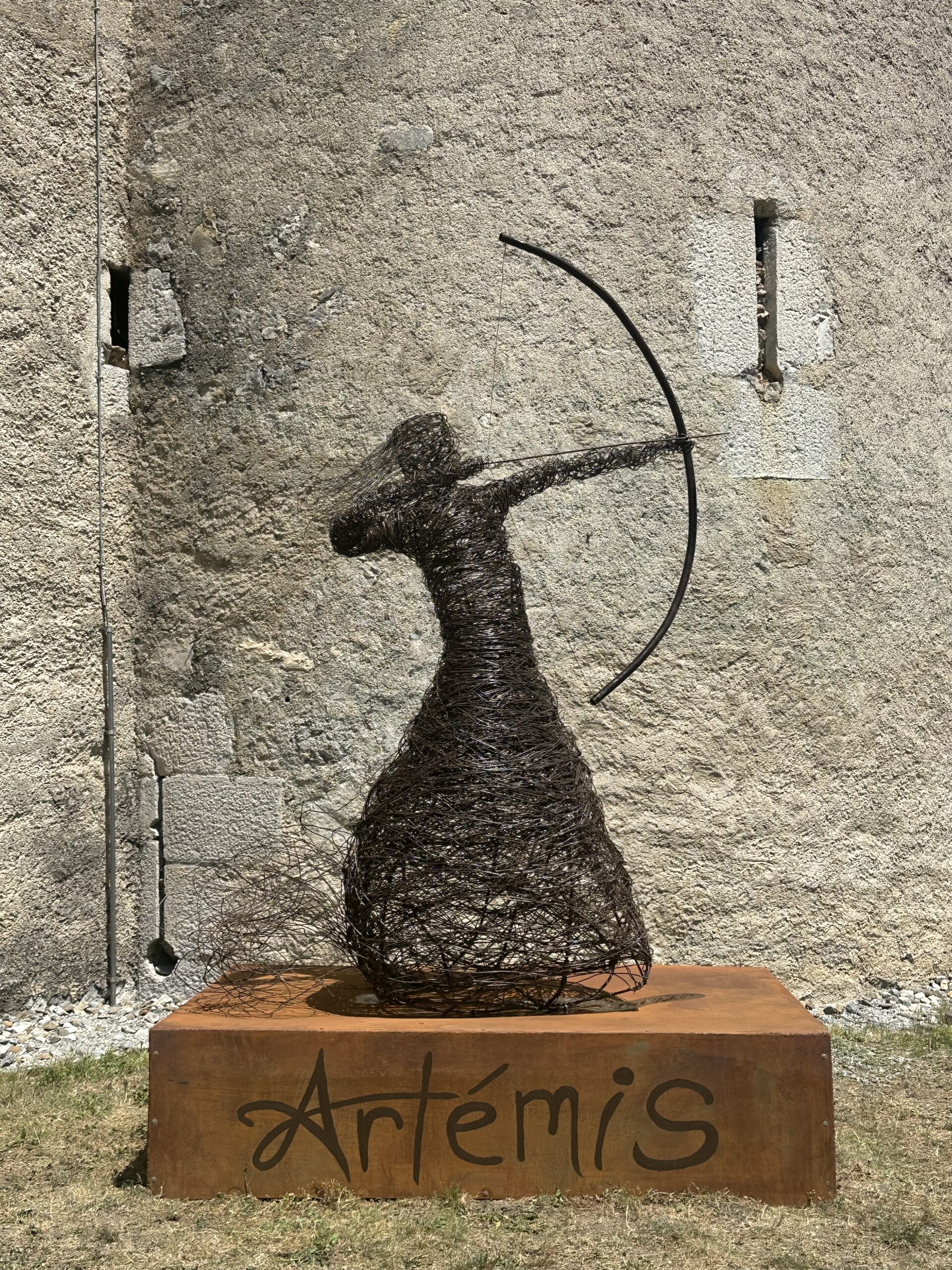 Artemis